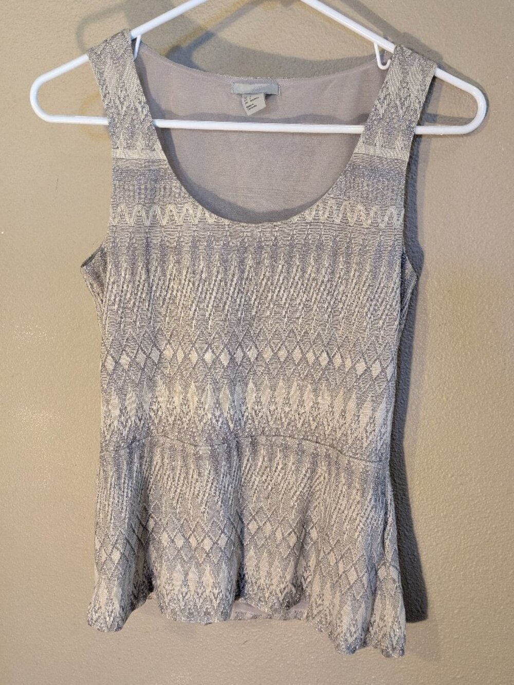 H&M geometric tank